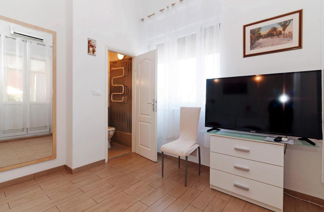 Sobe Pegla Hotel Zadar Exterior photo