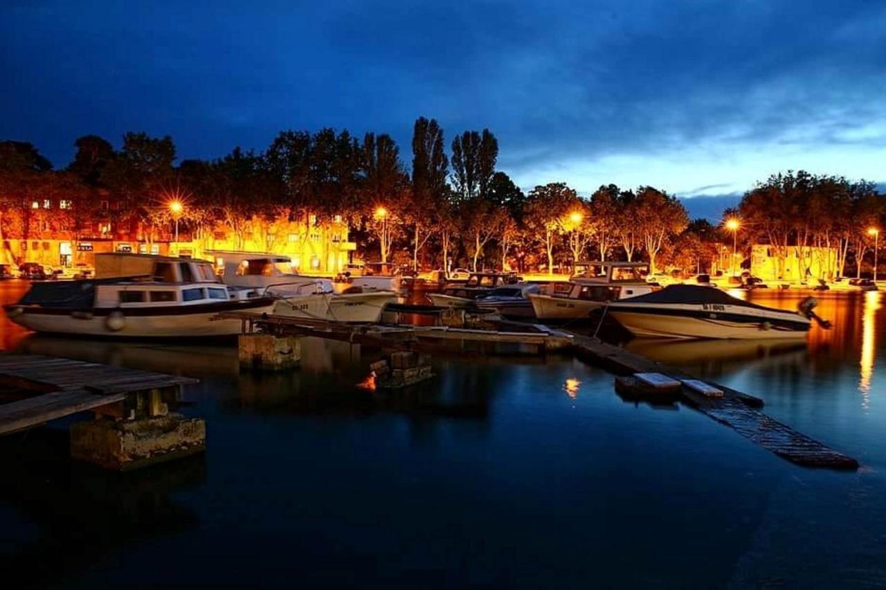 Sobe Pegla Hotel Zadar Exterior photo